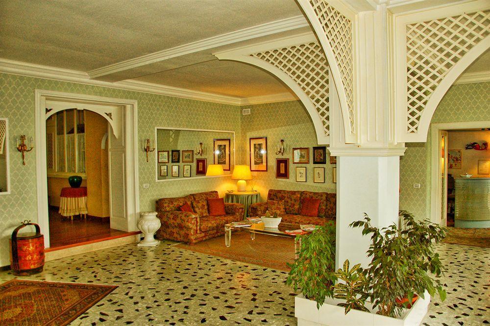 Hotel La Culla Del Lago Castel Gandolfo Esterno foto